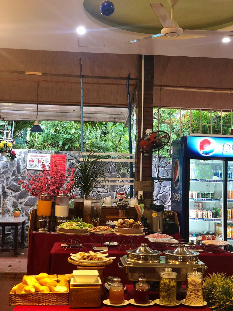 nha-hang-mai-binh-phuong-bungalow-phu-quoc-3